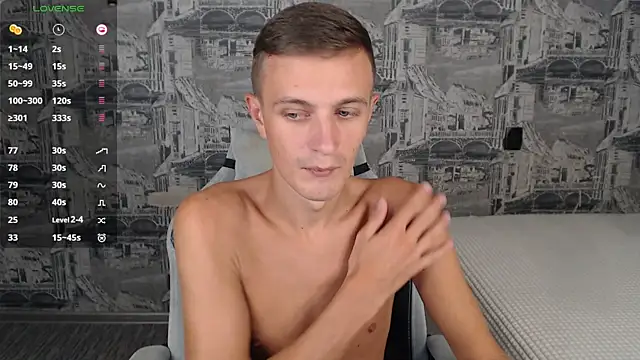 Snapshot of Oliver_Fresh chatting on 10/29/25, 08:38 Oliver Fresh online show from 10/29/25, 08:38