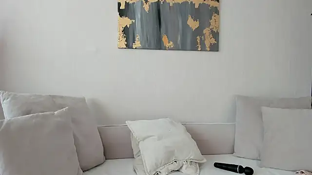 Mia Callme online show from 03/07/25, 12:45