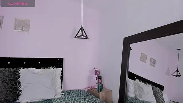 CeliWoods online show from 10/15/25, 11:21