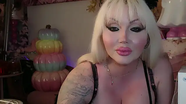 elyink online show from 10/26/25, 04:46