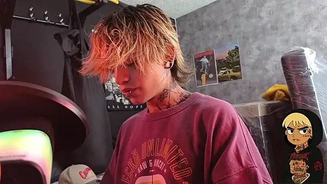 Snapshot of AcidMilo chatting on 10/30/25, 05:46 AcidMilo online show from 10/30/25, 05:46