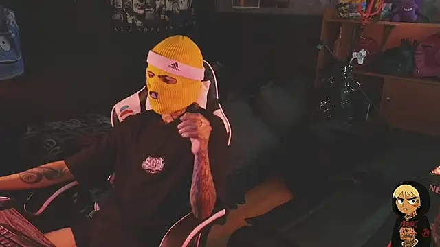 Snapshot of AcidMilo chatting on 12/02/25, 10:16 AcidMilo online show from 12/02/25, 10:16