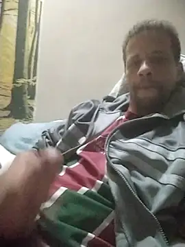 Snapshot of RussaoCF chatting on 10/21/25, 02:56 RussaoCF online show from 10/21/25, 02:56