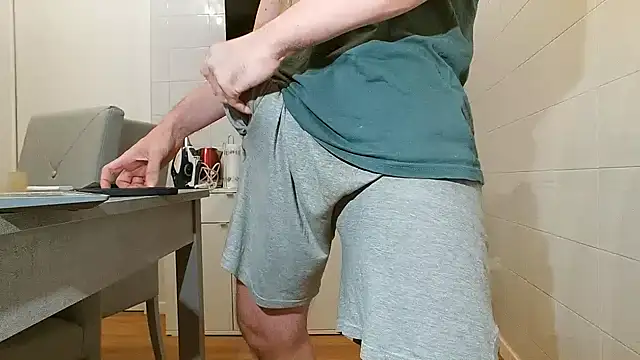 asa92921 online show from 09/15/25, 03:45