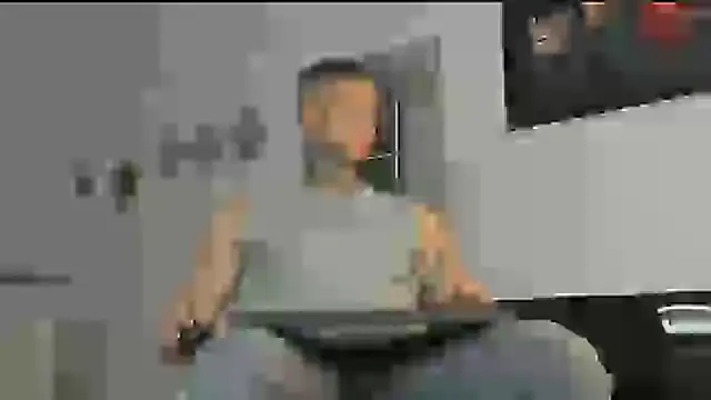 Snapshot of _jamesleandros1 chatting on 03/02/25, 05:01 jamesleandros1 online show from 03/02/25, 05:01