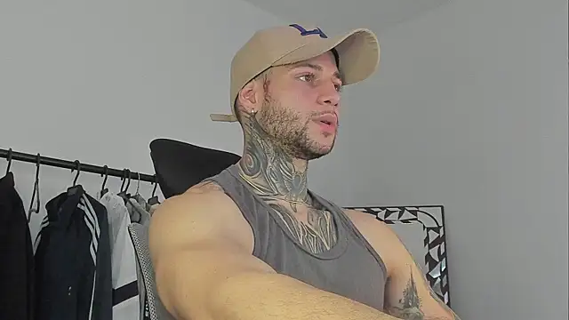  jamesleandros1 online show from 10/23/25, 03:11