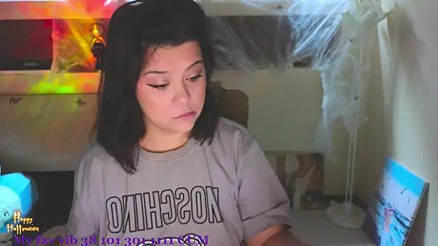 Malika uAngel online show from 11/03/25, 12:02