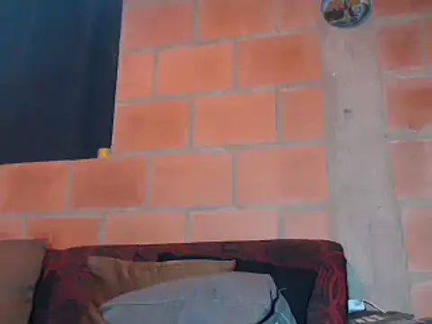 Snapshot of DevoraAmateur chatting on 02/11/25, 10:59 DevoraAmateur online show from 02/11/25, 10:59