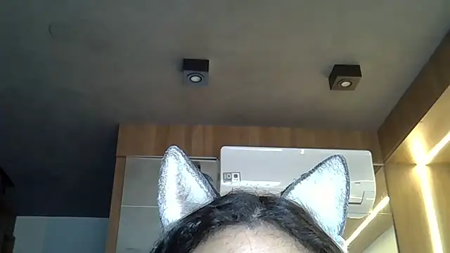 Skinny-Kitten online show from 11/02/25, 12:07