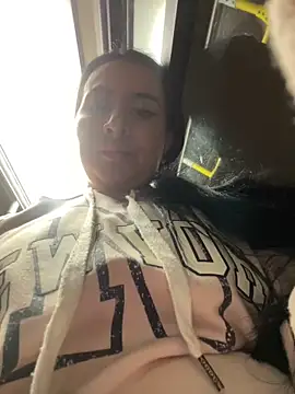 Abril Luv online show from 02/21/25, 12:38