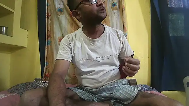 Cute boy2000 online show from 03/07/25, 10:35