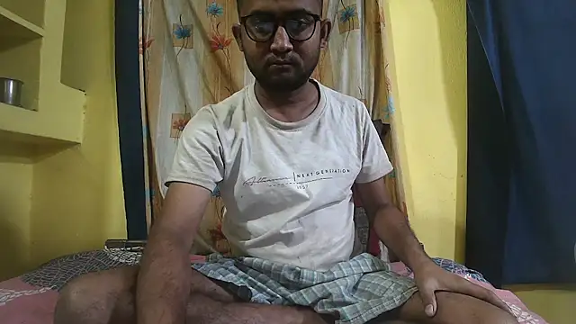 Cute boy2000 online show from 03/09/25, 12:53