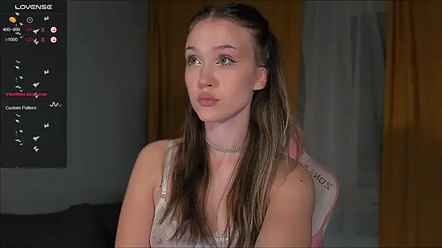 Snapshot of Amelia_Lein chatting on 02/10/25, 01:57 Amelia Lein online show from 02/10/25, 01:57