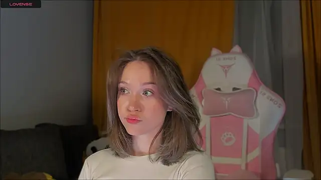 Snapshot of Amelia_Lein chatting on 03/20/25, 01:35 Amelia Lein online show from 03/20/25, 01:35