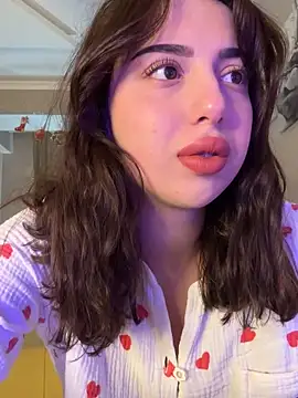 Tasty Nora online show from 02/12/25, 05:15