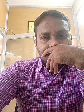 Snapshot of adicma123 chatting on 10/07/25, 08:00 adicma123 online show from 10/07/25, 08:00