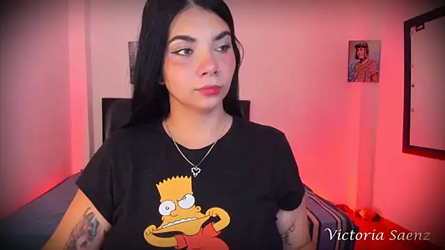 victoriaasaenz  online show from 10/22/25, 12:22