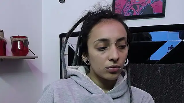 Snapshot of ORIANNA_BODMOD chatting on 12/03/24, 06:59 ORIANNA BODMOD online show from 12/03/24, 06:59