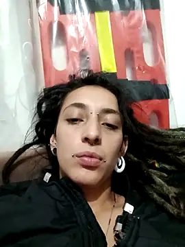 Snapshot of ORIANNA_BODMOD chatting on 03/04/25, 06:58 ORIANNA BODMOD online show from 03/04/25, 06:58