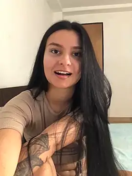 Snapshot of Lolitah__69 chatting on 12/28/24, 11:16 Lolitah 69 online show from 12/28/24, 11:16