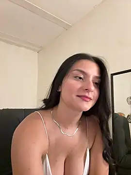 Snapshot of Lolitah__69 chatting on 09/19/25, 12:12 Lolitah 69 online show from 09/19/25, 12:12