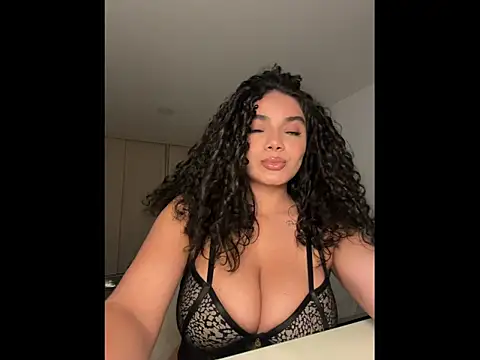 Mariecurl online show from 09/25/25, 09:40