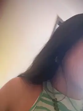 Snapshot of Insane_Issa chatting on 01/03/25, 07:18 Insane Issa online show from 01/03/25, 07:18