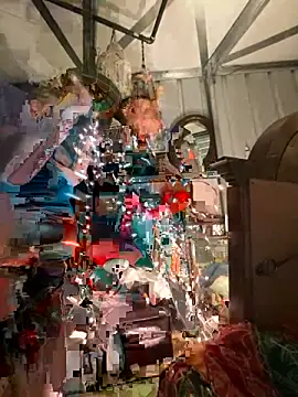 SummerBlueMoon online show from 10/21/25, 02:56