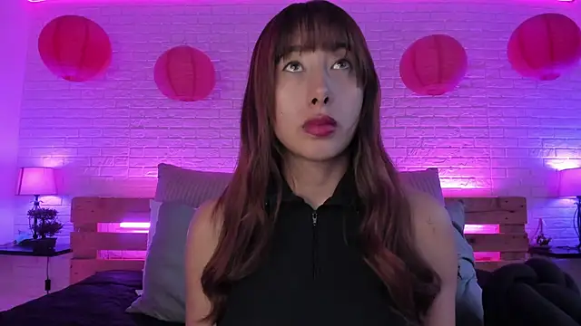 lena banks online show from 01/28/25, 08:47