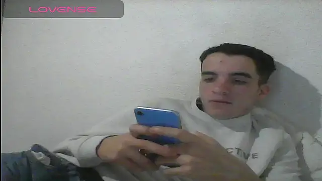 Tombgy07 online show from 02/05/25, 08:57