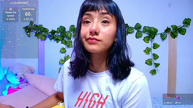 Snapshot of tati_cardenas chatting on 09/16/25, 04:35 tati cardenas online show from 09/16/25, 04:35