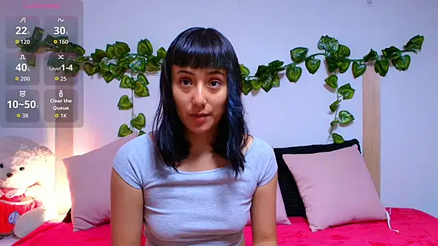 Snapshot of tati_cardenas chatting on 10/15/25, 04:23 tati cardenas online show from 10/15/25, 04:23