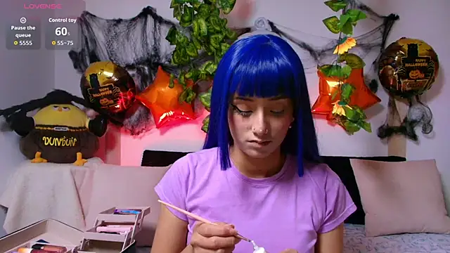 Snapshot of tati_cardenas chatting on 10/18/25, 05:32 tati cardenas online show from 10/18/25, 05:32