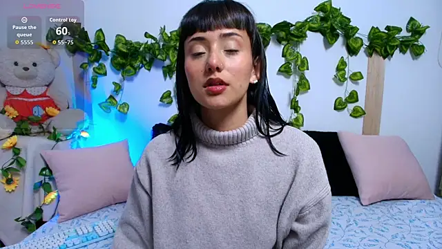 Snapshot of tati_cardenas chatting on 11/02/25, 06:16 tati cardenas online show from 11/02/25, 06:16