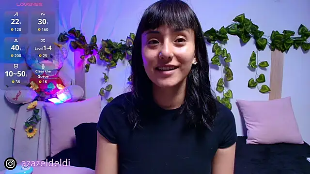 Snapshot of tati_cardenas chatting on 11/07/25, 05:07 tati cardenas online show from 11/07/25, 05:07