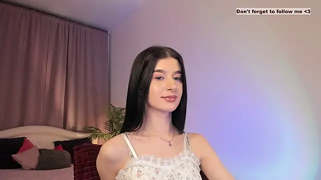 LauraCoy online show from 01/12/25, 04:10