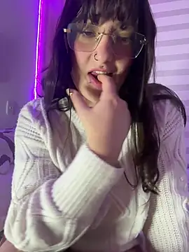 Megan lu2 online show from 02/06/25, 04:21