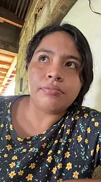 moncerrat luna online show from 12/10/24, 06:17