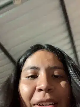 moncerrat luna online show from 12/30/24, 10:12