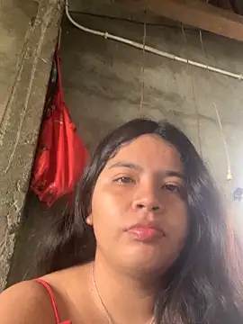 moncerrat luna online show from 01/12/25, 02:09