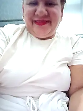 Snapshot of HORNY_MATURE25 chatting on 12/29/24, 10:47 HORNY MATURE25 online show from 12/29/24, 10:47