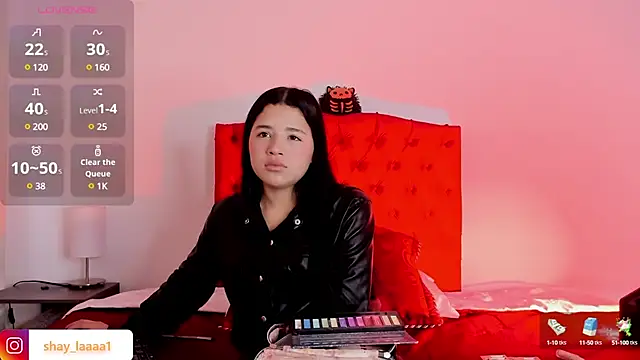 Snapshot of aliice_walker_ chatting on 12/28/24, 12:24 aliice walker online show from 12/28/24, 12:24
