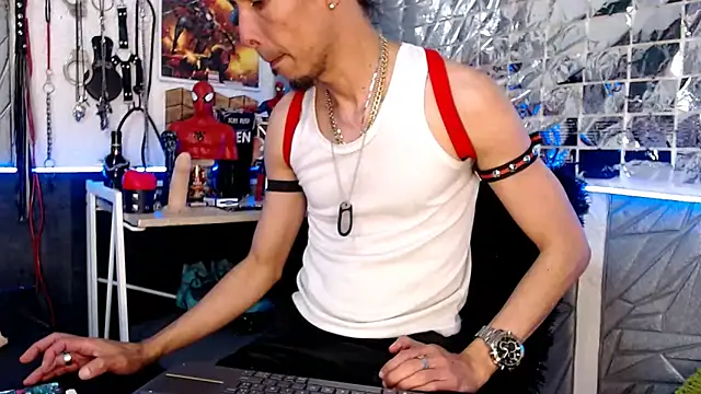 Snapshot of Mensecret69 chatting on 02/21/25, 10:15 Mensecret69 online show from 02/21/25, 10:15