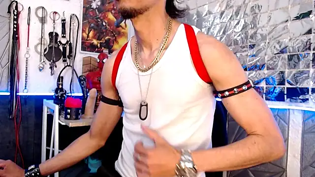 Snapshot of Mensecret69 chatting on 02/22/25, 04:30 Mensecret69 online show from 02/22/25, 04:30