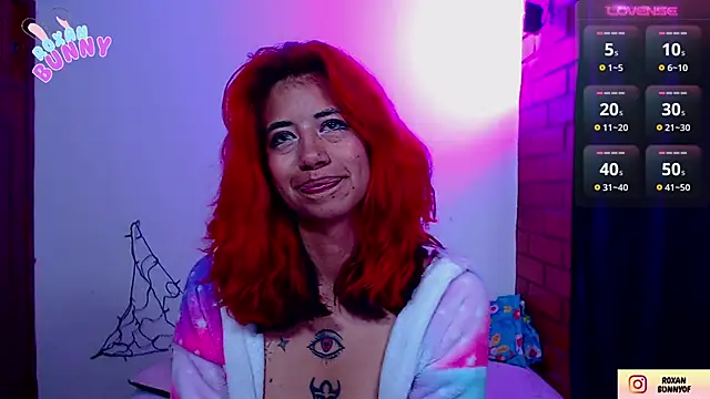 Roxanbunny1 online show from 10/07/25, 12:02