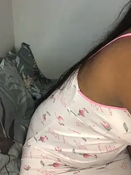 Rose Olivia online show from 01/14/25, 12:56