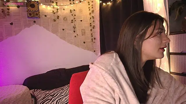 kisstarxxx online show from 10/19/25, 03:07