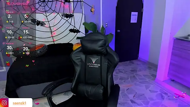 Snapshot of martinasaez chatting on 10/28/25, 08:22 martinasaez online show from 10/28/25, 08:22