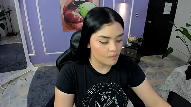 Snapshot of martinasaez chatting on 11/06/25, 08:21 martinasaez online show from 11/06/25, 08:21