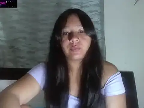 Snapshot of Charis_21 chatting on 12/11/24, 11:54 Charis 21 online show from 12/11/24, 11:54